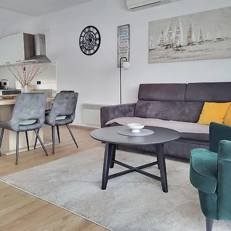 Stoja 게스트하우스 자다르