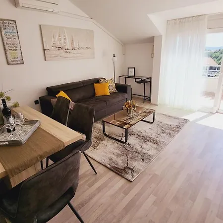 Guest house Stoja