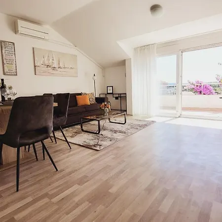 Stoja Guest house 3*